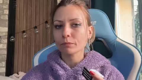 karoline121 online show from February 14, 11:46 am