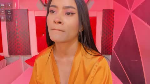 Snapshot of karoll014 chatting on October 4, 12:25 pm Karol online show from October 4, 12:25 pm