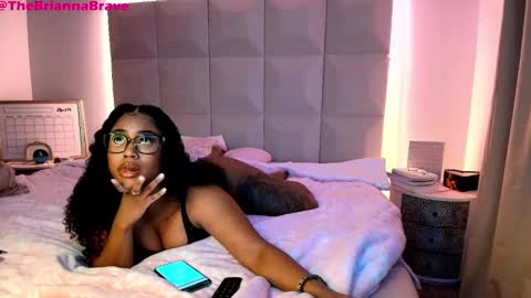 Snapshot of kat2025 chatting on October 2, 2:54 am BriannaBrave online show from October 2, 2:54 am