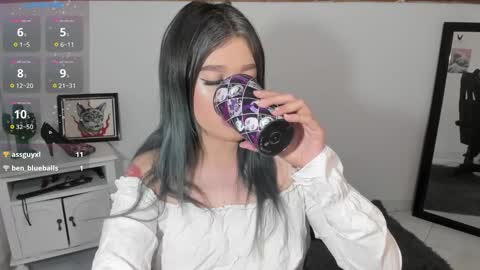 Alicia online show from November 9, 12:47 am