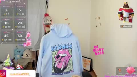 Snapshot of kat_ly_chan chatting on December 25, 7:13 pm Kat online show from December 25, 7:13 pm