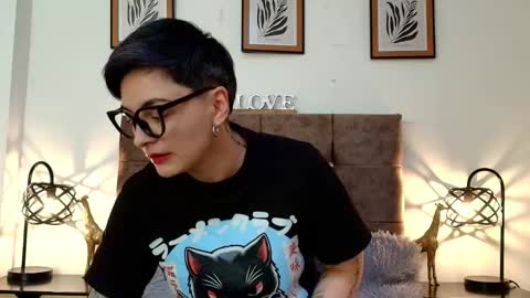 kat paradisse online show from January 16, 12:58 pm