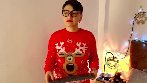 kat paradisse online show from December 4, 10:20 pm