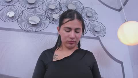Snapshot of katalellastarr chatting on October 3, 1:04 am KatalellaStarr online show from October 3, 1:04 am