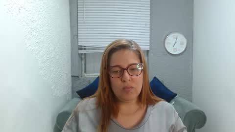 kataleyamilf69 online show from February 3, 12:42 pm