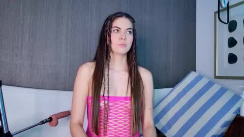 Snapshot of katarina_rostova chatting on September 18, 12:25 am KATARINA ROSTOVA online show from September 18, 12:25 am