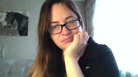 Snapshot of katarios_x chatting on October 7, 4:19 am katarios online show from October 7, 4:19 am