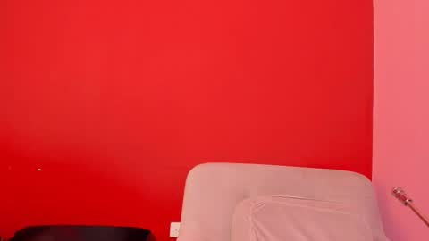 Kate  online show from March 25, 10:33 am