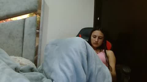 kate online show from March 25, 1:01 am