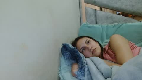 Snapshot of kate_davies chatting on September 15, 12:45 am kate online show from September 15, 12:45 am