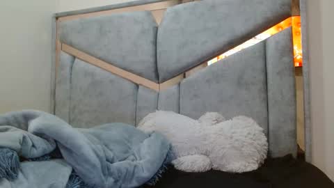 Snapshot of kate_davies chatting on September 20, 2:03 am kate online show from September 20, 2:03 am