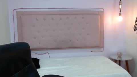 kate online show from September 13, 3:42 am