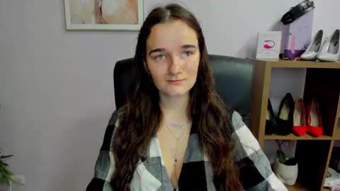Snapshot of katedesire chatting on October 26, 8:04 am Kate  online show from October 26, 8:04 am