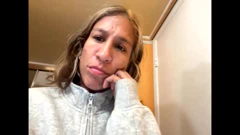 Katelin online show from November 19, 2:55 am