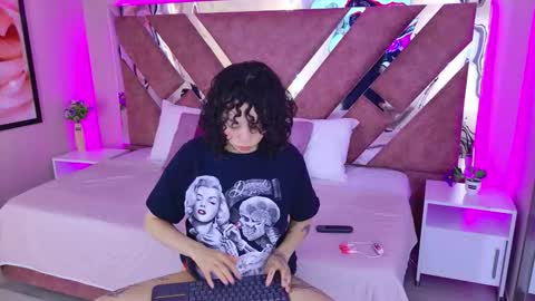 KatheGomez  online show from February 25, 2:26 am