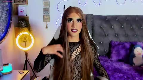 katherine_rose_ online show from November 9, 9:50 pm