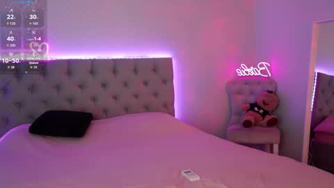 katherinepinke online show from September 25, 10:00 am