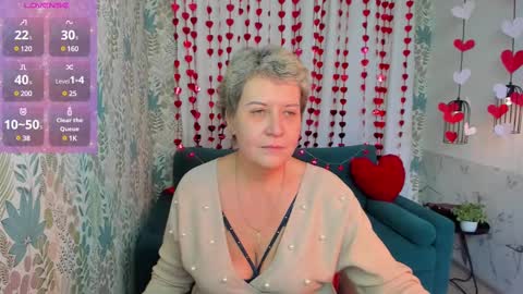 Snapshot of kathy_sunn chatting on February 13, 1:48 pm Kathy online show from February 13, 1:48 pm