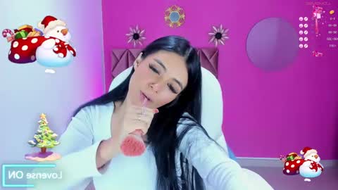 Snapshot of katia_sex25 chatting on December 15, 5:13 am Katia  online show from December 15, 5:13 am