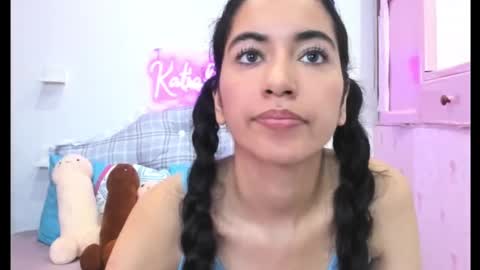 Katia online show from February 3, 1:30 am