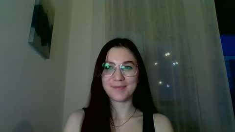 katie_foxi online show from March 7, 4:11 pm