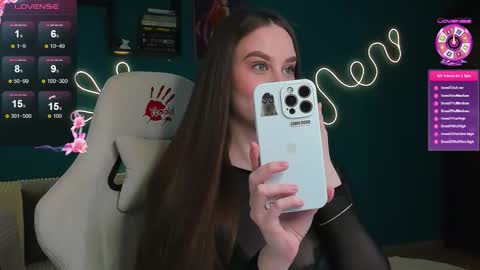 Katie online show from March 6, 9:14 pm