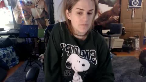 Snapshot of katiecutie_5 chatting on March 7, 4:45 am Katie online show from March 7, 4:45 am
