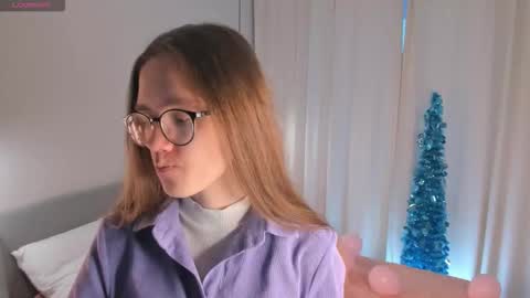 Scarlett online show from December 19, 8:32 am