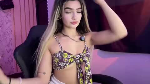 Katleen. online show from March 3, 3:35 am