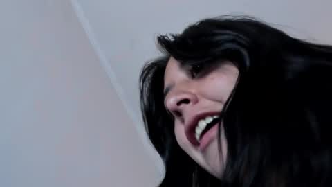 Snapshot of katnia_and_marcuz chatting on February 26, 6:59 pm Katnia and Marcuz online show from February 26, 6:59 pm