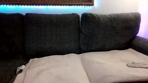 KatrinaKinn online show from December 15, 6:20 am