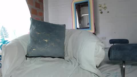 kat online show from February 7, 3:26 pm