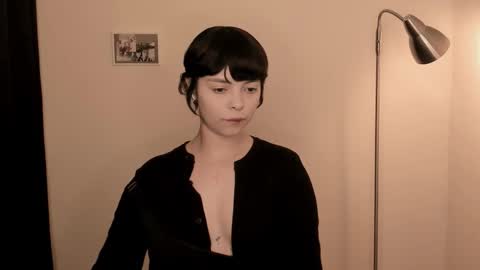 katsuro online show from November 25, 9:24 pm