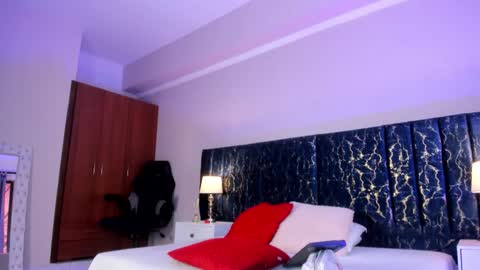 Katte online show from February 21, 1:25 pm