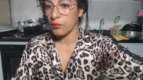 KattleyaGrey online show from June 16, 7:51 pm
