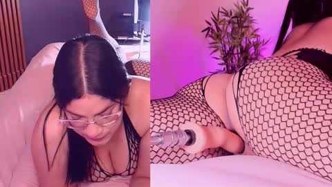 katty_kim_ online show from November 30, 4:19 am