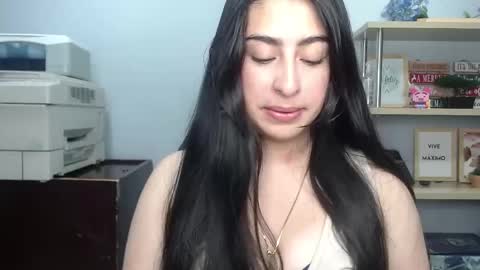 Snapshot of katty_love01 chatting on September 16, 6:33 pm katty_love01 online show from September 16, 6:33 pm