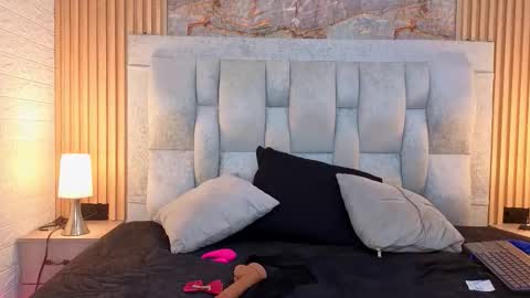 Katty  online show from March 28, 9:05 pm