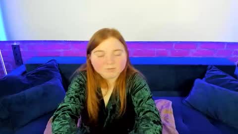 katty_rose8 online show from October 18, 6:56 pm