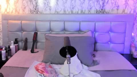 Katty  online show from March 11, 4:54 pm