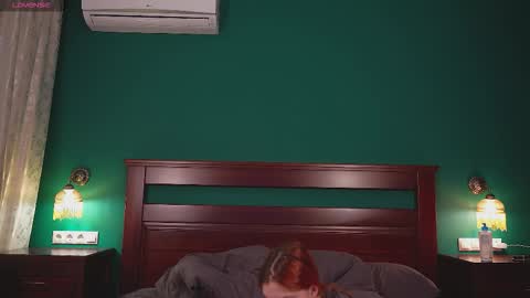 Katy      -    online show from November 13, 11:57 am