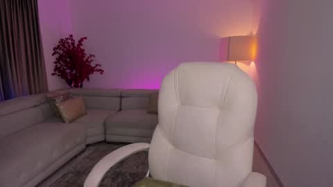 Katy online show from January 16, 7:10 pm