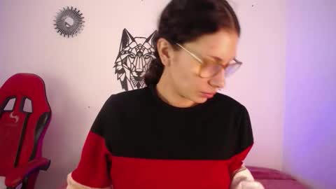 Katy Van online show from November 4, 8:32 pm