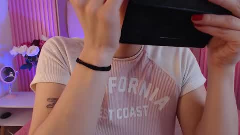 Katy Van online show from February 5, 9:40 pm