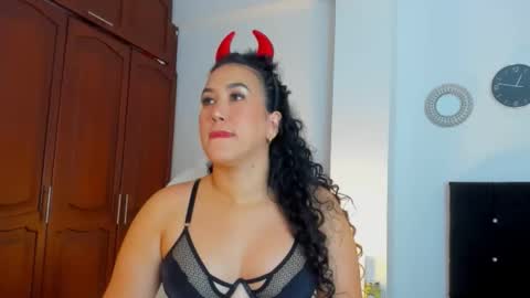 KATYAJHONSS online show from October 31, 11:38 pm