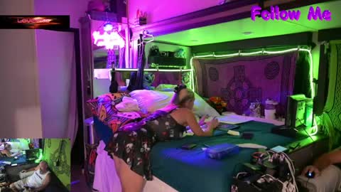 katycouple69 online show from May 23, 1:23 am