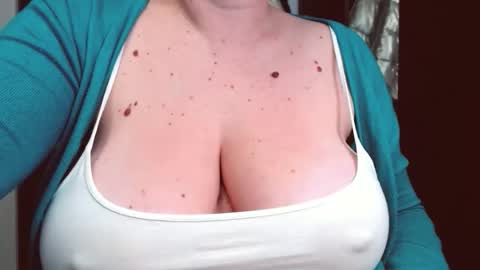 Katy online show from November 29, 5:04 am