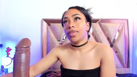 katyortiz online show from December 20, 12:12 pm