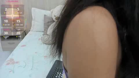   online show from October 19, 11:26 am