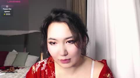 kayakitsune online show from March 17, 6:35 pm